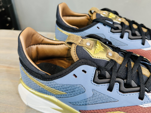 Кроссовки Кроссовки Reebok Nano X2 Wonder Woman terra red/brave blue/matte gold Артикул HQ45858.5, HQ45859, HQ45859.5, HQ458510.5, HQ458510, HQ45857, HQ45858, HQ458511.5, HQ45855.5, HQ45856.5, HQ45855, HQ458513, HQ45856, HQ458511, HQ458512, HQ45857.5