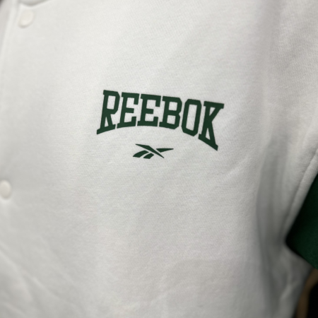 Куртки Куртка Reebok CL BBALL VARSITY Jacket chalk Артикул HC5708XL