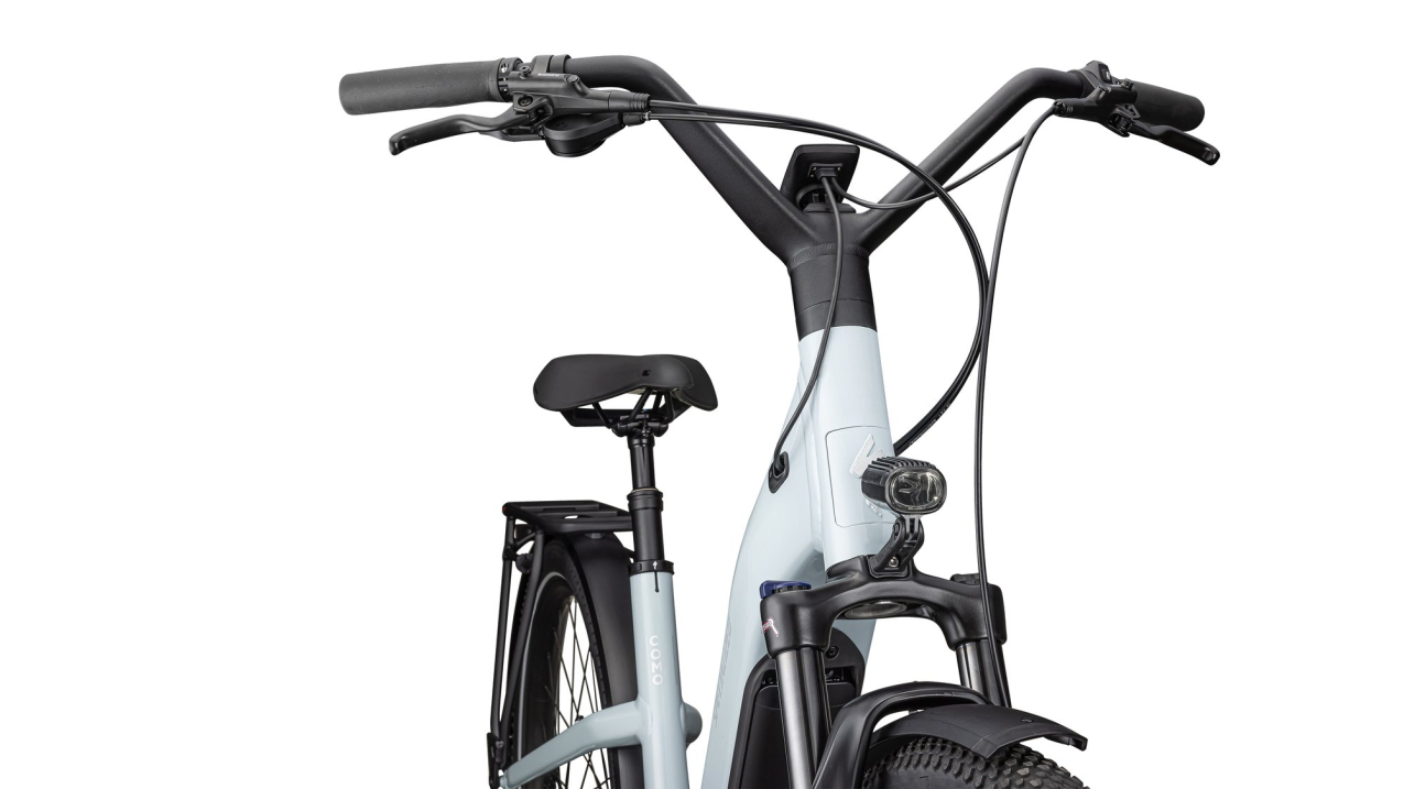 TURBO COMO - современный уровень комфорта Specialized Turbo Como 4.0 2025 Gloss Seafoam / Silver Dust Reflective Артикул 90425-5503, 90425-5504, 90425-5502