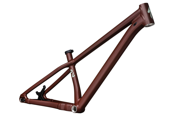 рама specialized p.4 27,5 2024 satin rusted red / white sage