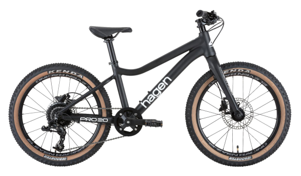 Для мальчиков с 6-ти до 7-ми лет Hagen Teen 20 Pro Carbon 2025 Black Артикул H25TP20CBL3XS