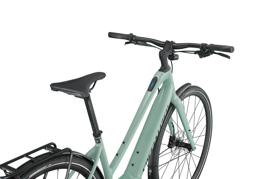 TURBO VADO - свой в городе! Specialized Turbo Vado SL 4.0 Step-Through EQ 2022 White Sage / Black Reflective Артикул 93921-5205, 93921-5203, 93921-5202, 93921-5204
