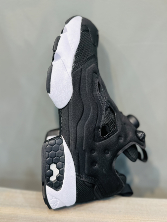 Кроссовки Кроссовки Reebok Instapump Fury OG MU Black / White Артикул DV69856, DV69854, DV69859, DV69856.5, DV698510, DV69854.5, DV698511.5, DV698510.5