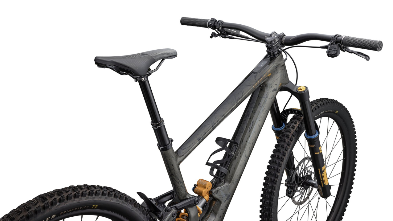 TURBO KENEVO - Больше трейлов! Specialized Turbo Kenevo SL 2 Ohlins Coil 2025 Charcoal Tint / Cool Grey Strata / Burnt Gold Metalli Артикул 98025-0002, 98025-0005, 98025-0004, 98025-0003