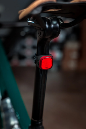 Фары и фонари Фонарь задний Knog Blinder Mini Square Артикул 12984