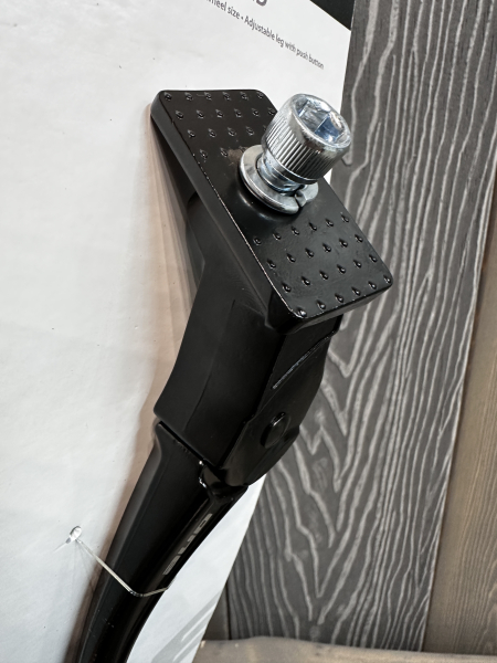 Подножки, адаптеры и прочее Подножка One Mid.Stand Black Артикул 