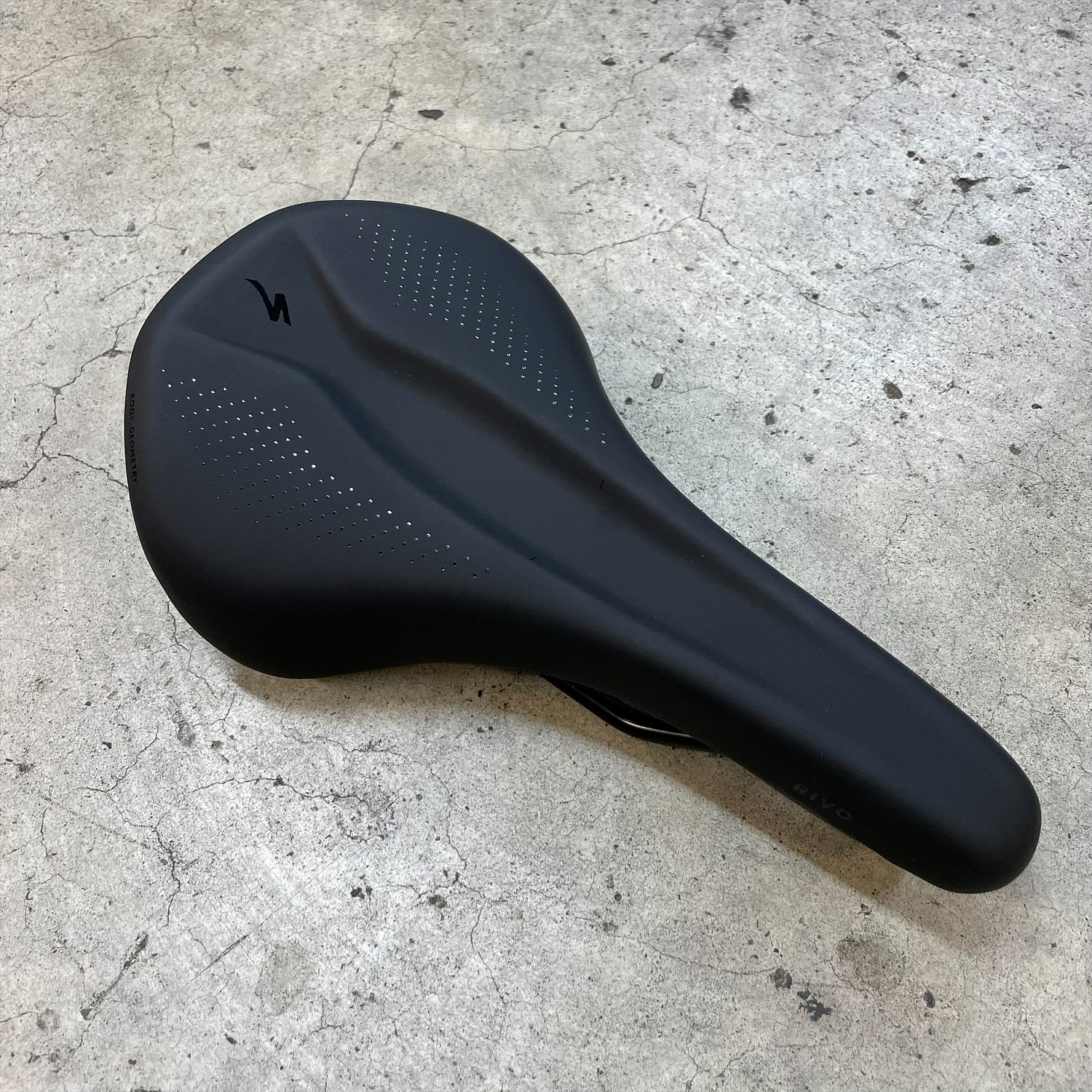 Седло Specialized Rivo Sport