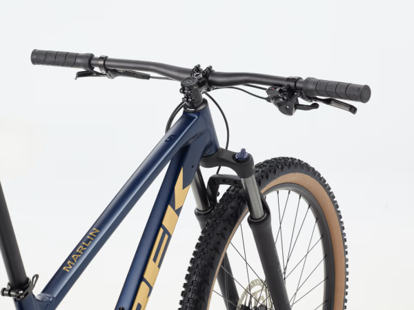 Trek Marlin 5 Gen 3 29 Mulsanne Blue