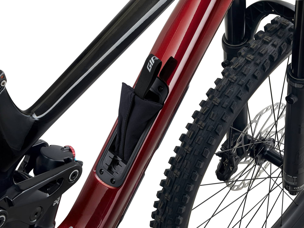 Купить Giant Reign Advanced 2 2024 BR Sangria/Carbon Артикул 1077002107, 1077002104, 1077002105, 1077002108
