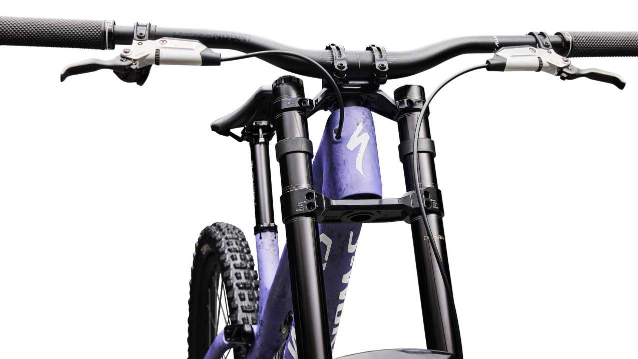S-WORKS горные велосипеды Specialized S-Works Demo Race 2027 Satin / Powder Indigo Tint / Black Tint Carbon / White Артикул 94527-0002, 94527-0004, 94527-0003