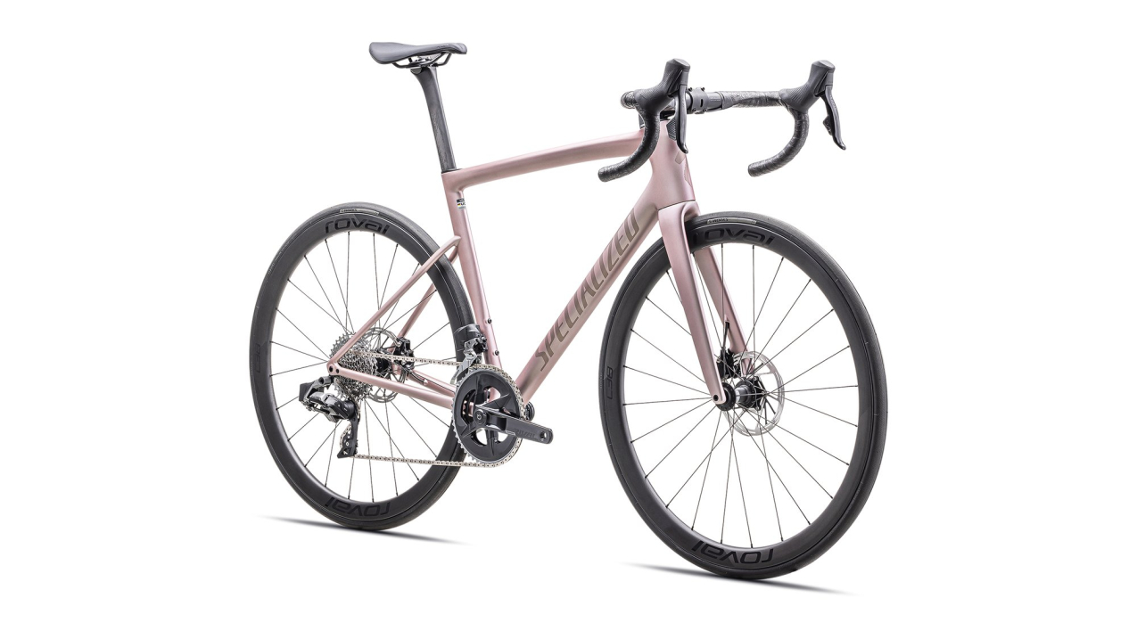 Шоссейные велосипеды Specialized Tarmac SL8 Expert - Sram Rival eTap AXS 2025 Satin Champagne / Black Pearl Артикул 94925-3456, 94925-3452, 94925-3461, 94925-3458, 94925-3449, 94925-3454, 94925-3444