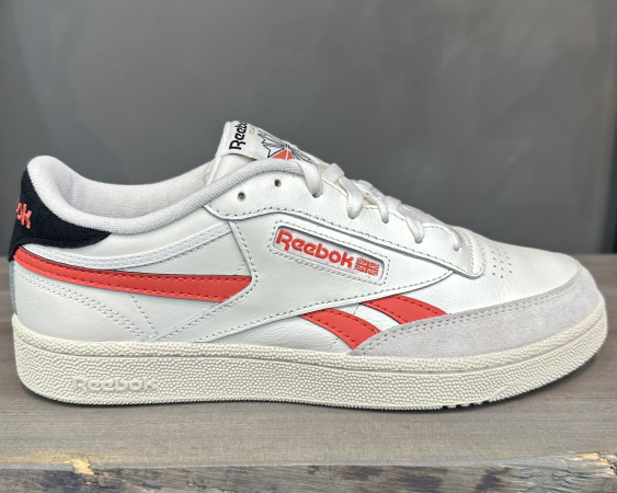Кроссовки Кроссовки Reebok Club C Revenge chalk/semi orange flare/core black Артикул GX170210.5, GX17027, GX17026.5, GX17028.5, GX17028, GX170211.5, GX17026, GX17029.5, GX170210, GX17027.5, GX17029, GX170212, GX170211
