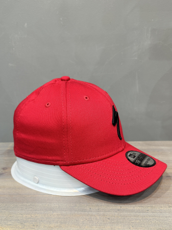 Шапки, кеппи, бейсболки Кепка Specialized New Era Youth S-Logo Hat red/blk Артикул 
