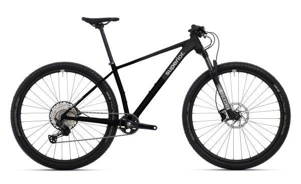 Superior XP 6.2 2025 Gloss Black/Black