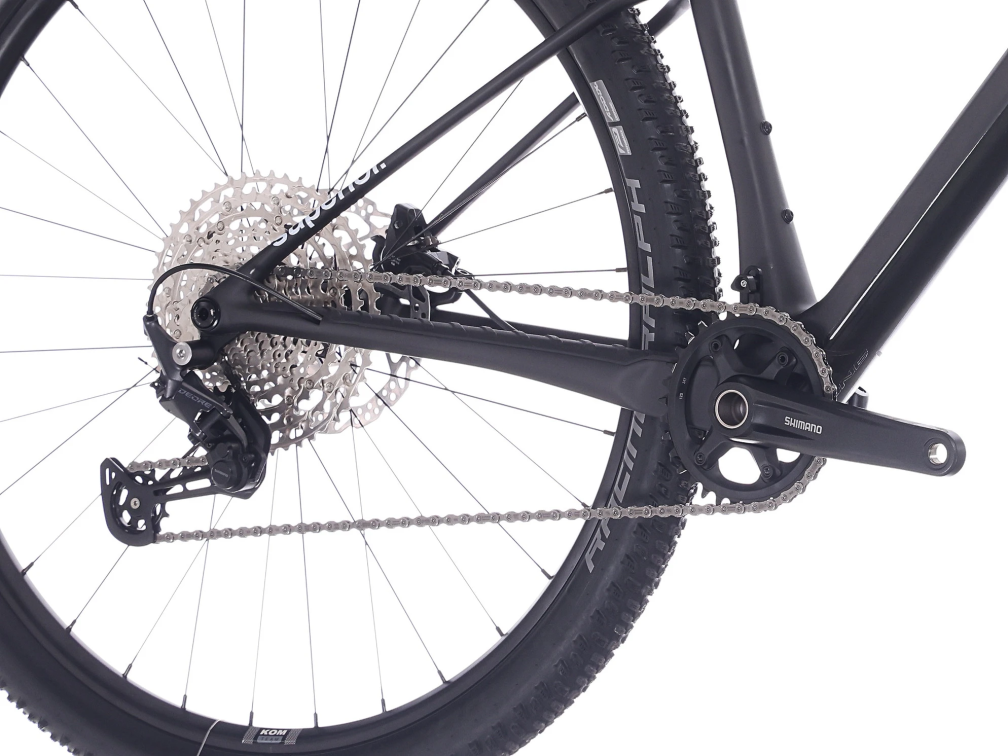 Купить Superior XP 9.2 2025 Matte Carbon/Red Carbon Артикул 801.2024.29018, 801.2024.29017, 801.2024.29016, 801.2024.29019