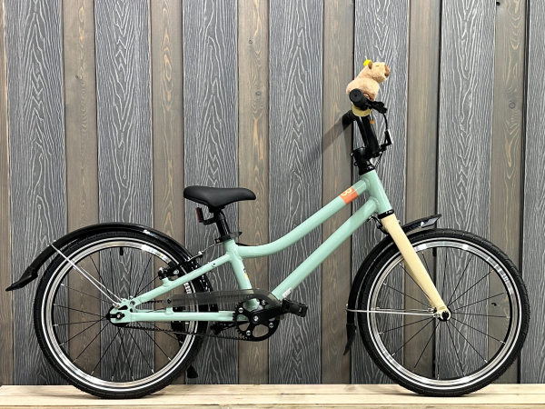 Meet Breeze 18 2027 мятный