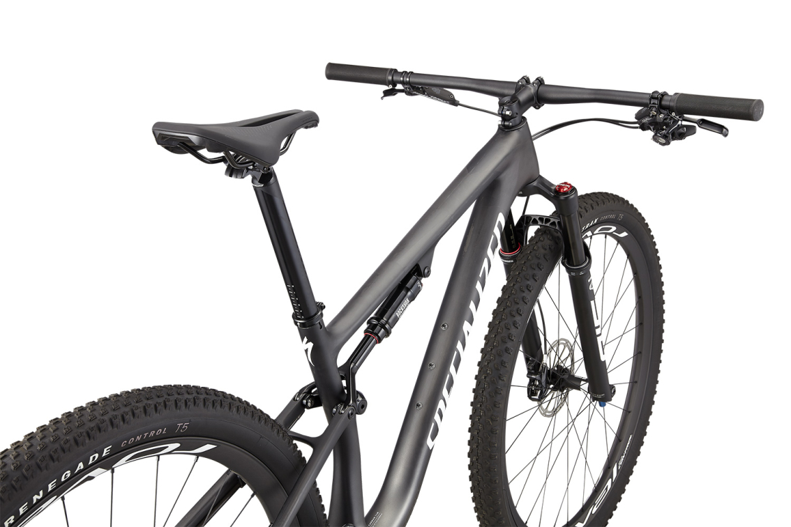 Купить Specialized Epic Expert 2022 Carbon / Smoke Gravity Fade / White Артикул 90322-3105, 90322-3102, 90322-3104, 90322-3101, 90322-3103