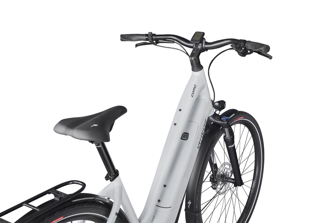 TURBO COMO - современный уровень комфорта Specialized Turbo Como 3.0 2021 Metallic White Silver/Black Артикул 