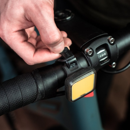 Фары и фонари Фонарь передний Knog Blinder Grid Артикул 12283