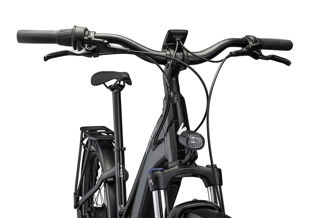 TURBO VADO - свой в городе! Specialized Turbo Vado 3.0 IGH Step-Through 2023 Cast Black / Silver Reflective Артикул 95322-6403, 95322-6404, 95322-6405, 95322-6406, 95322-6402