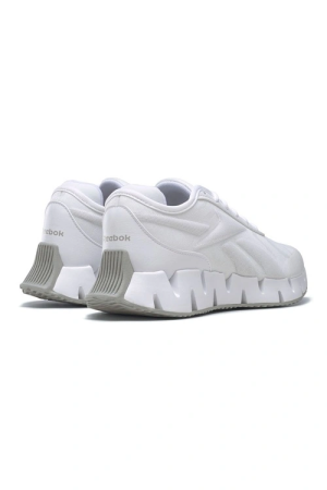 Кроссовки Кроссовки женские Reebok Zig Dynamica 3 ftwr white/pure grey 3/ftwr white Артикул GX93308, GX933010, GX93307, GX93309