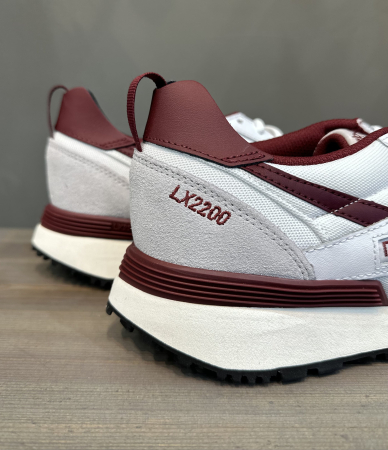 Кроссовки Кроссовки Reebok LX2200 ftwr white/classic burgundy/pure grey 2 Артикул GY153312, GY153310, GY15336.5