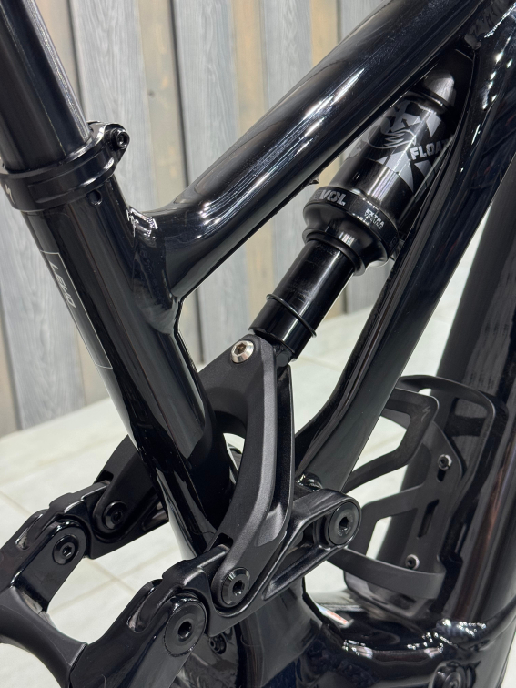 TURBO LEVO - лучшее из возможного! Specialized Turbo Levo Comp Alloy 2023 Black/Dove Grey/Black Артикул 95223-5413, 95223-5416, 95223-5411, 95223-5415, 95223-5414, 95223-5412