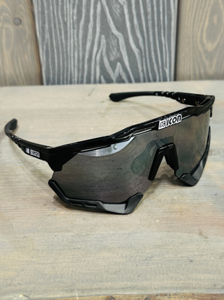 Очки спортивные Scicon AeroShade XL оправа Black Gloss линза SCNPP Multimirror Silver