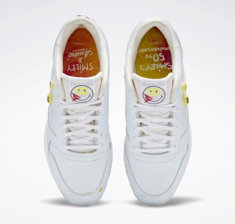 Кроссовки Кроссовки Reebok Classic Leather PUMP 50TH ftwr white/ftwr white/chalk Артикул GY15805.5, GY158010.5, GY15806, GY15809.5, GY15805, GY15807, GY15809, GY15808.5, GY15807.5, GY15806.5