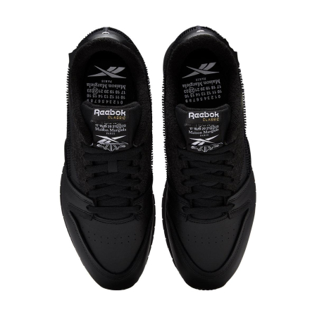 Кроссовки Кроссовки Reebok Maison Margiela Project 0 Classic Leather Memory Of black/ftwr white/black Артикул GW501413, GW50145, GW501410, GW50145.5, GW50149.5, GW50148, GW501411, GW50146.5, GW50149, GW50148.5, GW501410.5, GW50147.5, GW50147, GW50146