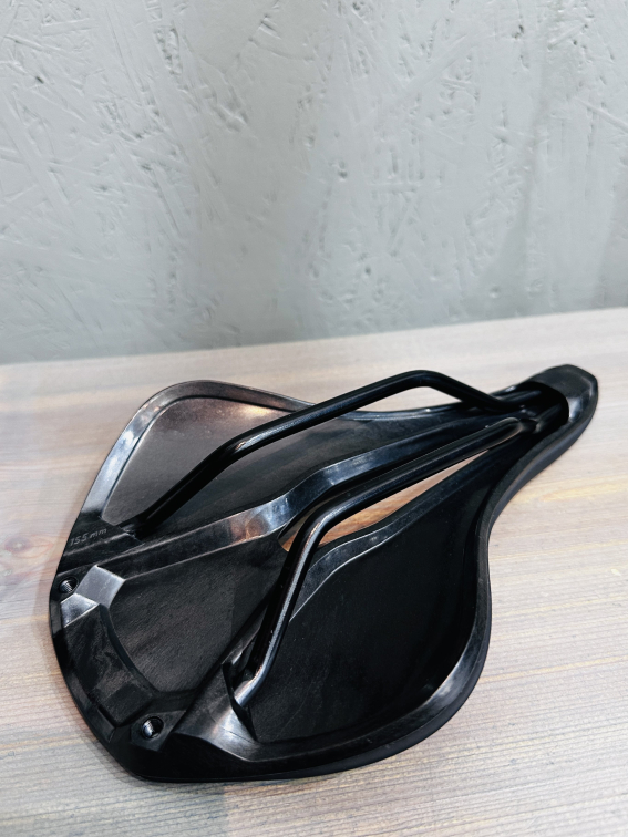 Седла Седло Specialized Power Comp Артикул 27116-1803, 27116-1805, 27116-1808