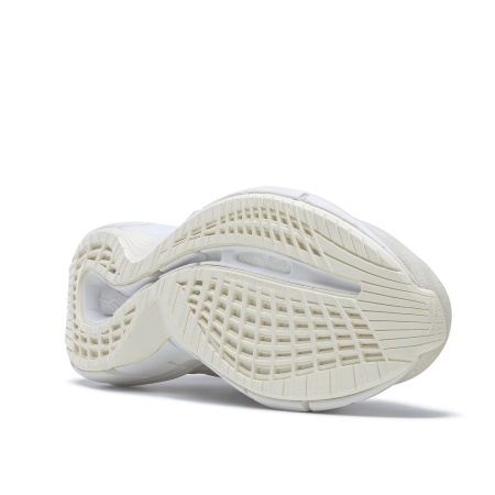 Кроссовки Кроссовки Reebok Zig Kinetica 2.5 Plus white/chalk/vector red Артикул GV699910.5, GV69997.5, GV69997, GV69999, GV699912, GV699910, GV699911, GV69999.5, GV69998.5, GV699911.5, GV69998