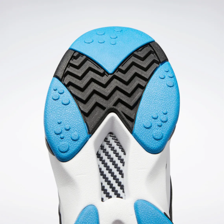 Кроссовки Кроссовки Reebok SHAQ ATTAQ ftwr white/core black/azure Артикул GX388112, GX388110, GX388110.5, GX38818.5, GX388111.5, GX388111, GX38819.5, GX38819, GX38818