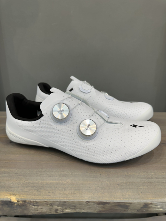 Велотуфли шоссе и триатлон Велотуфли Road Specialized S-Works Torch White Артикул 61022-0741, 61022-0738, 61022-0739, 61022-0736, 61022-0737, 61022-0740, 61022-0742, 61022-0745, 61022-0746, 61022-0748, 61022-07405, 61022-0749, 61022-0747, 61022-0744, 61022-0743, 61022-07435, 61022-07415, 61022-07425, 61022-07445, 61022-07455, 61022-07385, 61022-07395