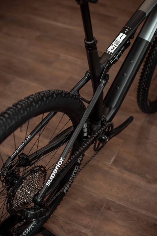 Купить Superior XF 9.7 RC Matte Carbon/Smoke Chrome Артикул 801.2025.29017, 801.2025.29018