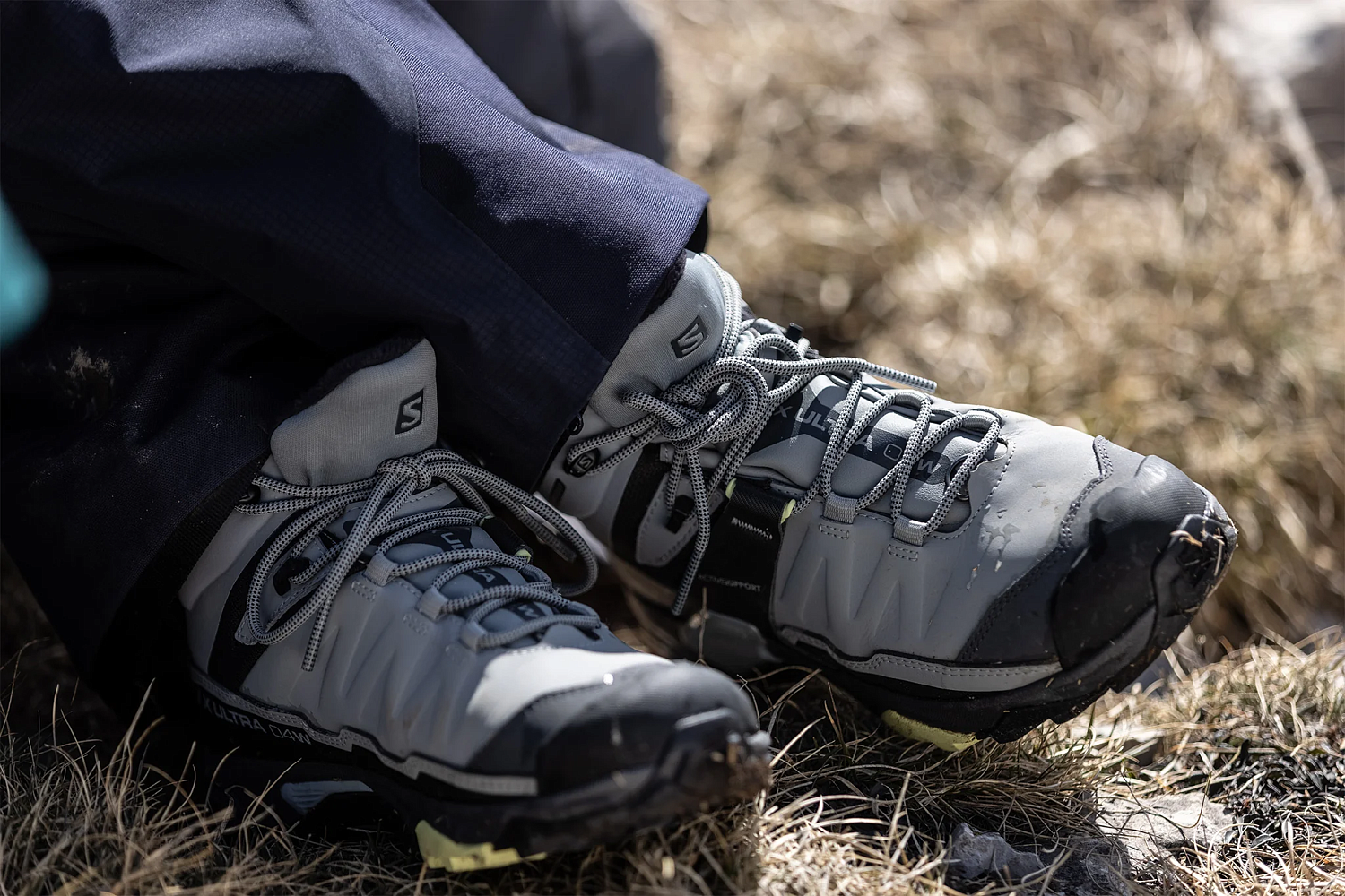 Ботинки женские Salomon X Ultra 4 Mid Winter Thinsulate Climasalomon Monument / Black / Charlock