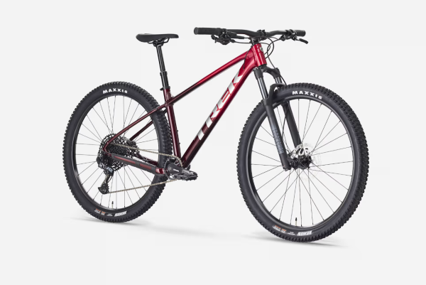 Trek Marlin 7 Gen 3 29 Fury Red/Lithium Grey Fade
