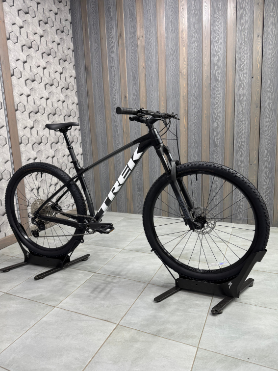 Купить Trek Procaliber 6 Satin Trek Black/Lithium Grey Артикул 5301898, 5301896, 5301897