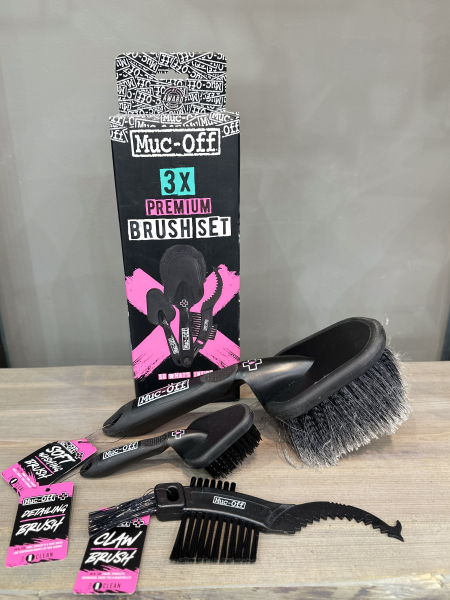 Велохимия Набор щеток 3шт Muc-Off Premium Brush для чистки и полировки велосипеда 220 Артикул 