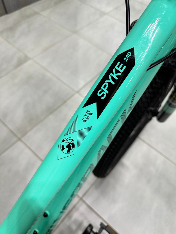 24 дюйма (7-11 лет) Silverback Spyke 24 D 1 Girl 2026 Gloss Mystic Teal/Gloss Black Артикул 4816026312845