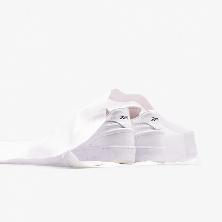 Кроссовки Кроссовки Reebok Victoria Beckham Club C ftwr white/ftwr white/black Артикул GY15727, GY15726, GY15728, GY15726.5, GY15725, GY15727.5, GY15729.5, GY15728.5, GY15725.5