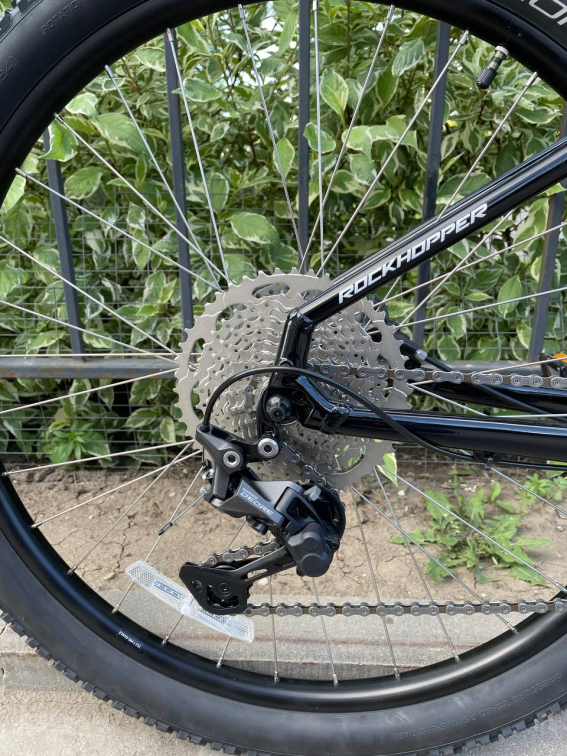 Купить Specialized Rockhopper Elite 27,5 Deore 1x10 2021 Gloss Tarmac Black / White Артикул 