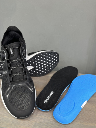 Кроссовки Кроссовки Strobbs C3769-3 черный Артикул C3769-3-40, C3769-3-43, C3769-3-45, C3769-3-44, C3769-3-42, C3769-3-41