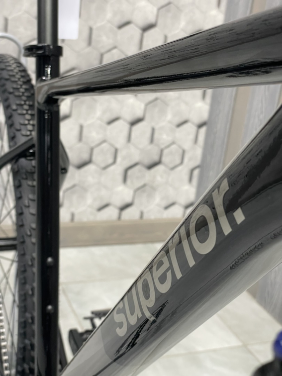 Купить Superior XC 6.1 2026 EU Gloss Black Артикул 801.2026.29161, 801.2026.29163, 801.2026.29162, 801.2026.29160