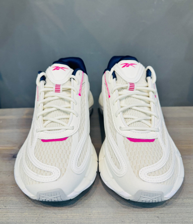 Кроссовки Кроссовки женские Reebok Zig Kinetica 2.5 alabaster/chalk/chalk Артикул GX93537, GX935310, GX93537.5, GX935311.5, GX93539.5, GX93535.5, GX93538.5, GX935310.5, GX93538, GX93539, GX93536