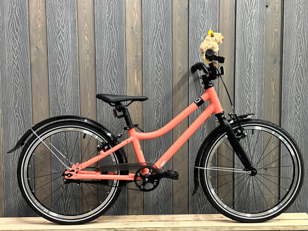 Meet Cruiser 20 2027 персиковый