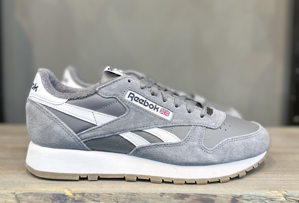 Кроссовки Кроссовки Reebok Classic Leather pure grey 6/pure grey 6/ftwr white Артикул GV964111, GV96419.5, GV96416.5, GV96418, GV96418.5, GV96417, GV96419, GV964110, GV96416
