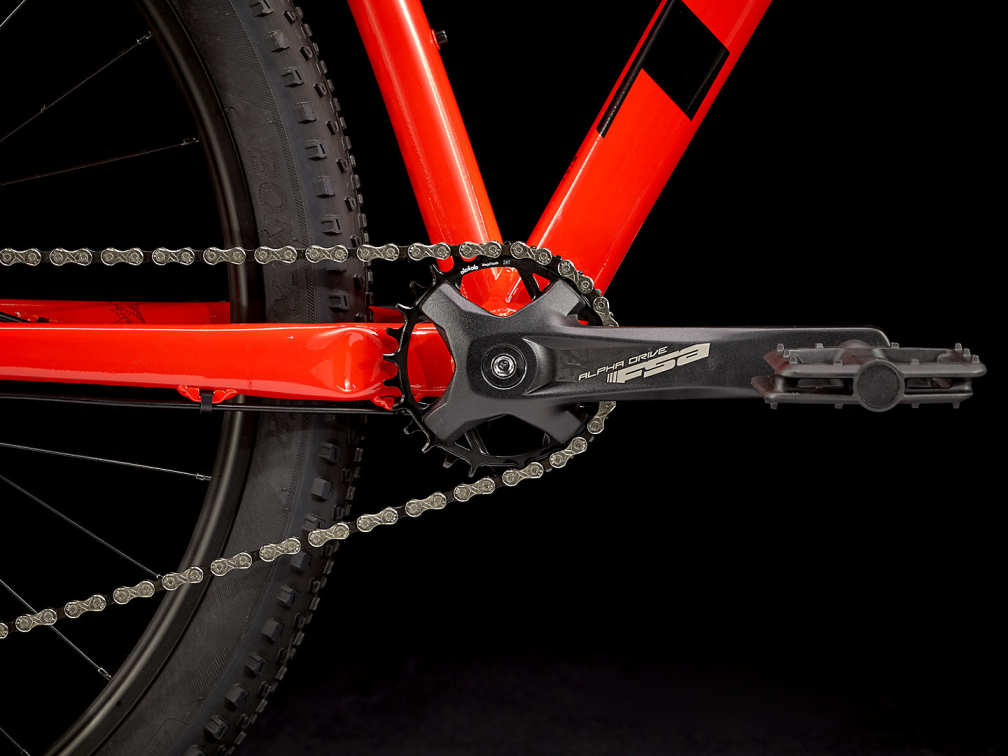 Купить TREK Marlin 7 27,5 2022 Marigold to Radioactive Red Fade Артикул 1046900