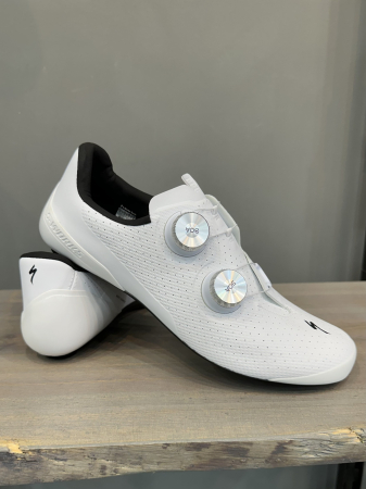 Велотуфли шоссе и триатлон Велотуфли Road Specialized S-Works Torch White Артикул 61022-0741, 61022-0738, 61022-0739, 61022-0736, 61022-0737, 61022-0740, 61022-0742, 61022-0745, 61022-0746, 61022-0748, 61022-07405, 61022-0749, 61022-0747, 61022-0744, 61022-0743, 61022-07435, 61022-07415, 61022-07425, 61022-07445, 61022-07455, 61022-07385, 61022-07395