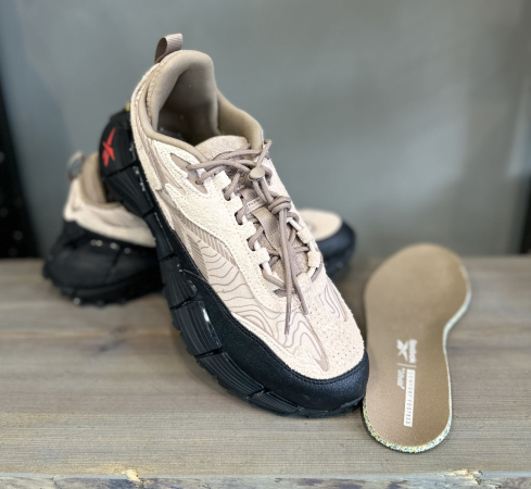 Кроссовки Кроссовки Reebok Zig Kinetica 2.5 Edge soft ecru/taupe/core black Артикул HR130110.5, HR13016.5, HR13019.5, HR130111, HR13014.5, HR13017, HR13016, HR13018.5, HR13017.5, HR130112, HR13018, HR130111.5, HR130110, HR13015.5, HR13019